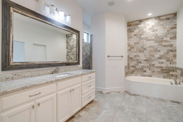 101 Consolation Drive, Millsap, TX 76066