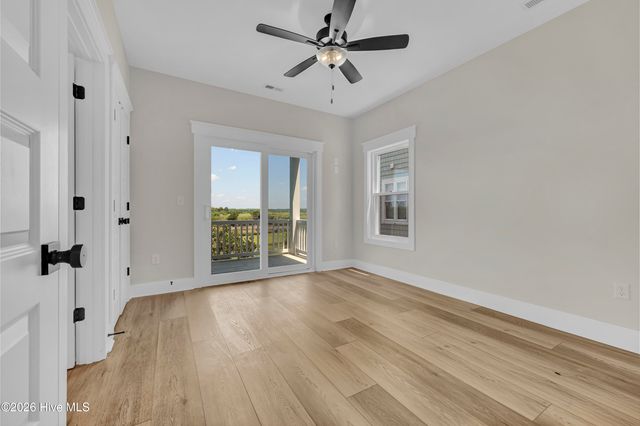 128 Sea Oaks Court, N Topsail Beach, NC 28460