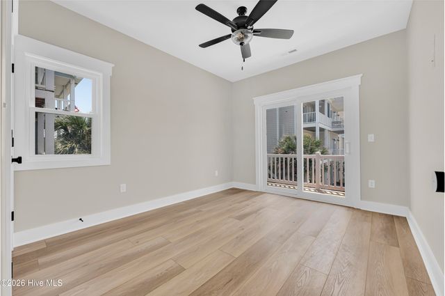 128 Sea Oaks Court, N Topsail Beach, NC 28460