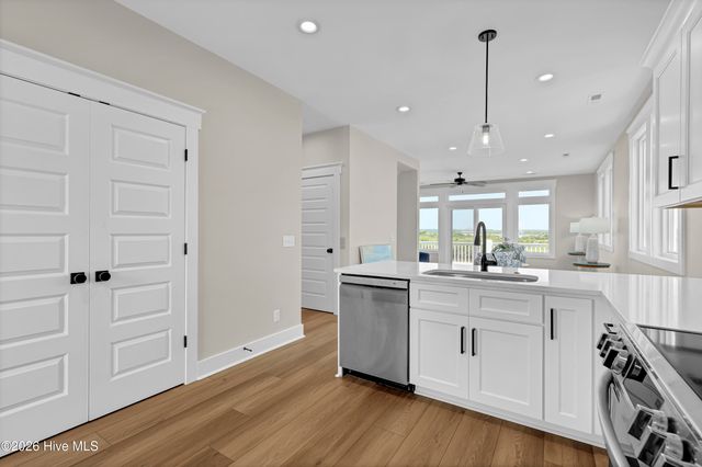 128 Sea Oaks Court, N Topsail Beach, NC 28460