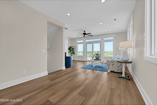 128 Sea Oaks Court, N Topsail Beach, NC 28460
