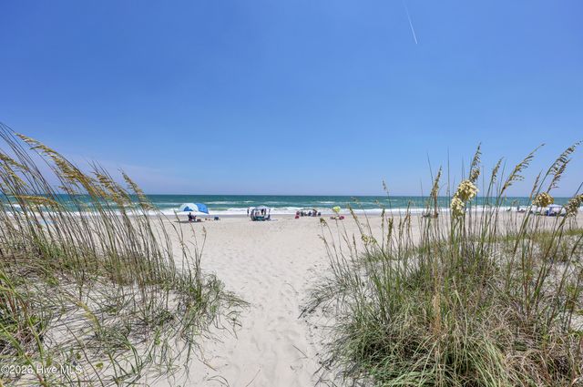 128 Sea Oaks Court, N Topsail Beach, NC 28460