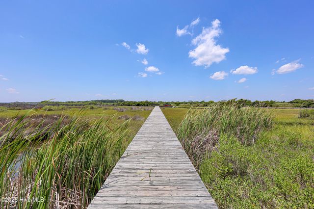 128 Sea Oaks Court, N Topsail Beach, NC 28460