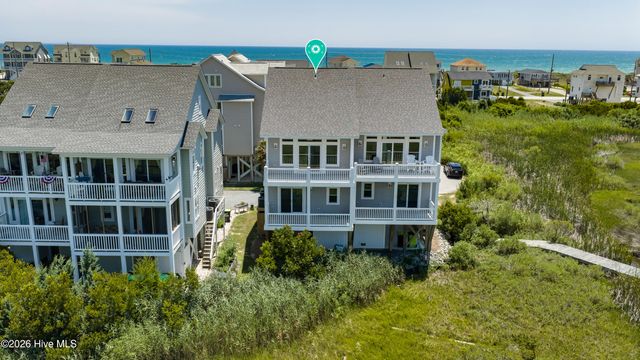 128 Sea Oaks Court, N Topsail Beach, NC 28460