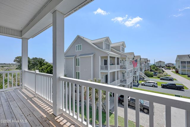 128 Sea Oaks Court, N Topsail Beach, NC 28460