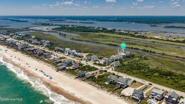 128 Sea Oaks Court, N Topsail Beach, NC 28460