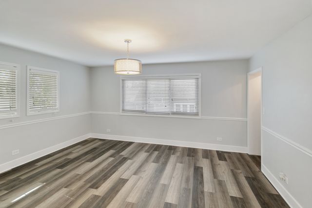 9412 S Homan Avenue, Evergreen Park, IL 60805