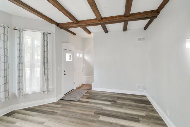 9412 S Homan Avenue, Evergreen Park, IL 60805