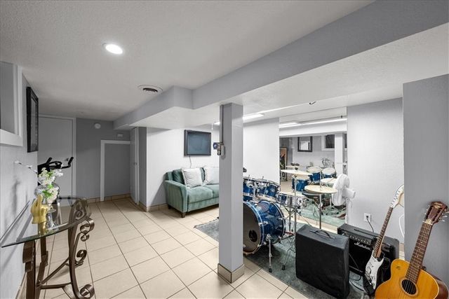 803 N 18th Street, Kansas City, KS 66102