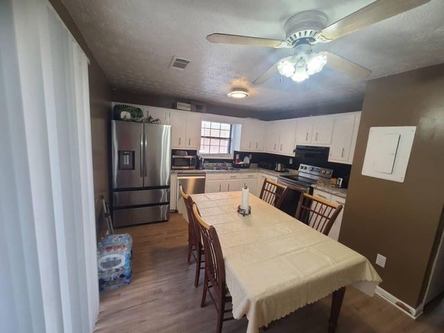 880 Five Forks Trickum Road, Lawrenceville, GA 30046