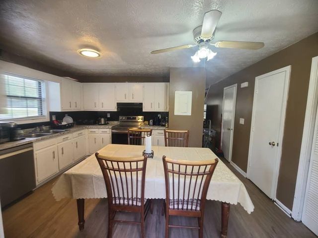 880 Five Forks Trickum Road, Lawrenceville, GA 30046