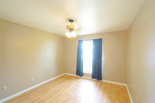 4911 Longstreet Place, Bossier City, LA 71112