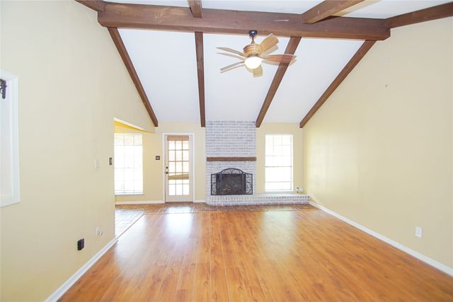 4911 Longstreet Place, Bossier City, LA 71112