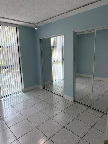 11780 SW 18th Street 215-2, Miami, FL 33175