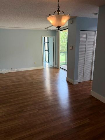 11780 SW 18th Street 215-2, Miami, FL 33175