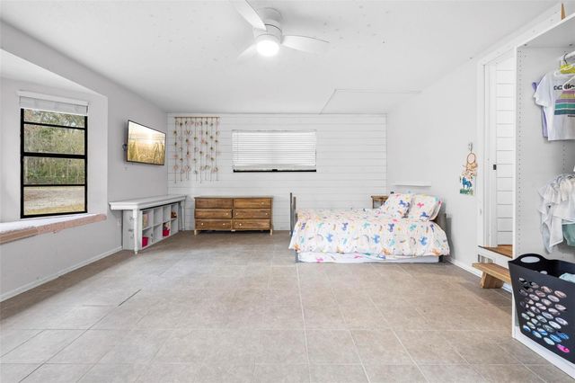 14352 PONCE DE LEON BOULEVARD, Brooksville, FL 34601