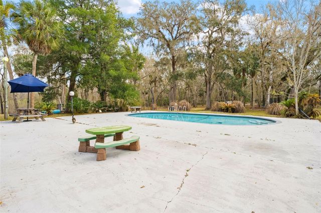 14352 PONCE DE LEON BOULEVARD, Brooksville, FL 34601