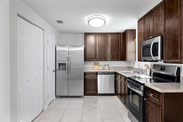 8149 JUSTIN ROAD S, Jacksonville, FL 32210