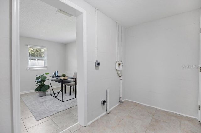 8149 JUSTIN ROAD S, Jacksonville, FL 32210