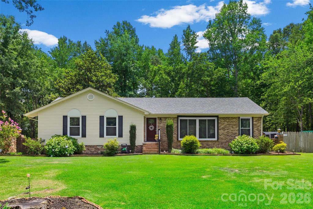 180 Lawson Lakes Drive, Clover, SC 29710