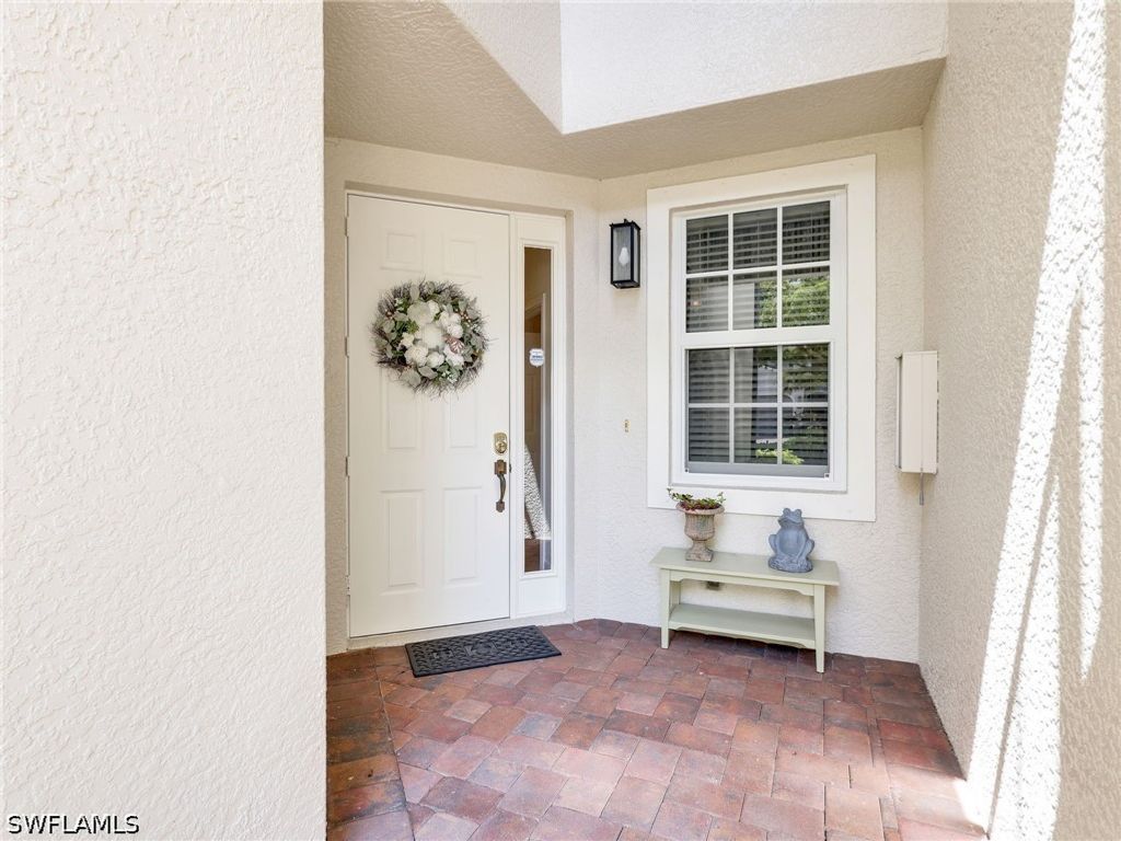 21522 Baccarat LN 102, Estero, FL 33928