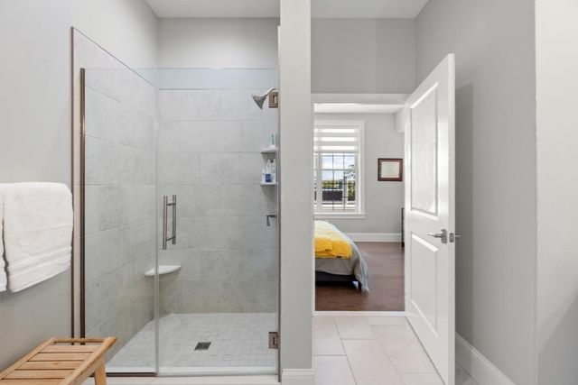 8 Sanborn Street 4011, Reading, MA 01867