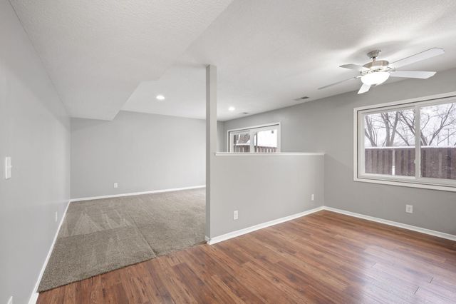 7888 Dunmore Road, Woodbury, MN 55125