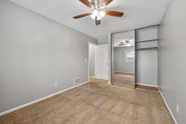 7888 Dunmore Road, Woodbury, MN 55125