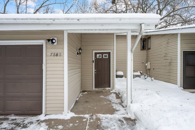 7888 Dunmore Road, Woodbury, MN 55125