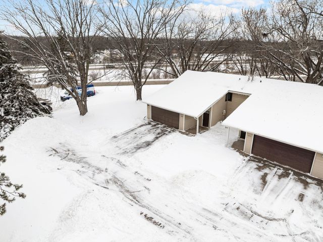7888 Dunmore Road, Woodbury, MN 55125