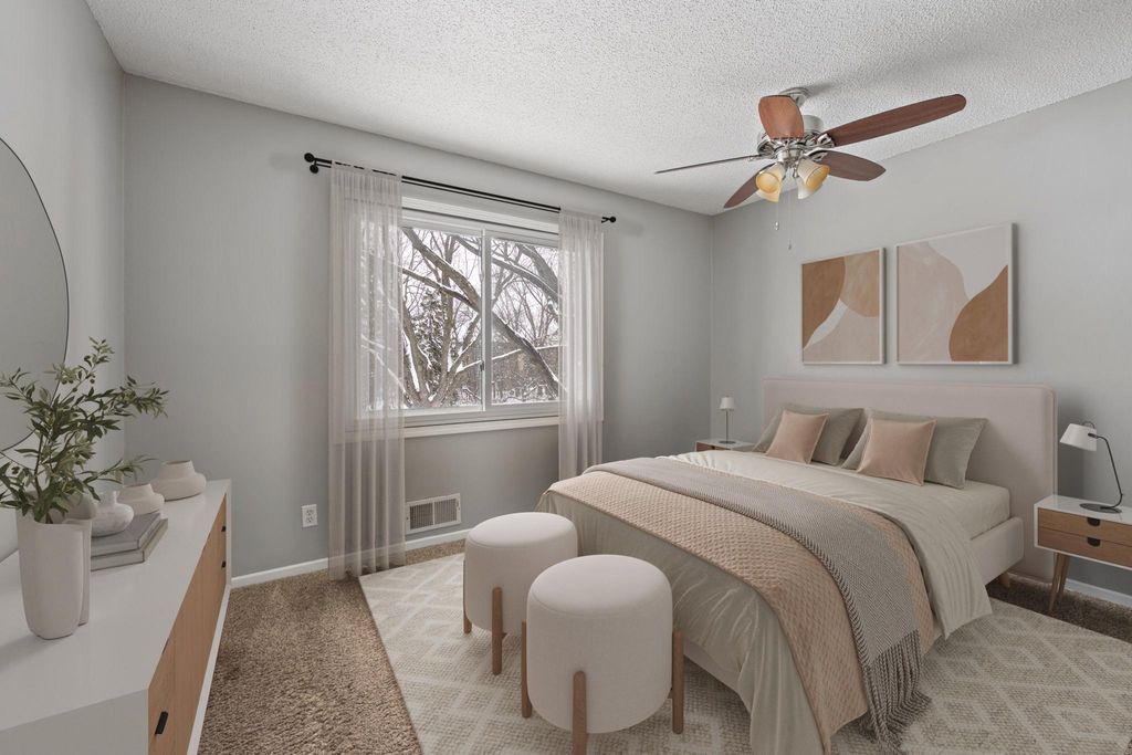 7888 Dunmore Road, Woodbury, MN 55125 — photo 4