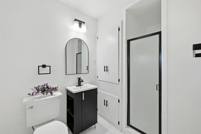 5629 Wharton Drive, Fort Worth, TX 76133