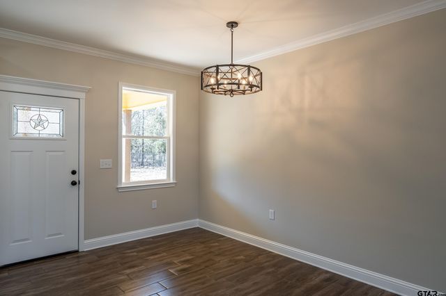 266 PR 6305, Mineola, TX 75773