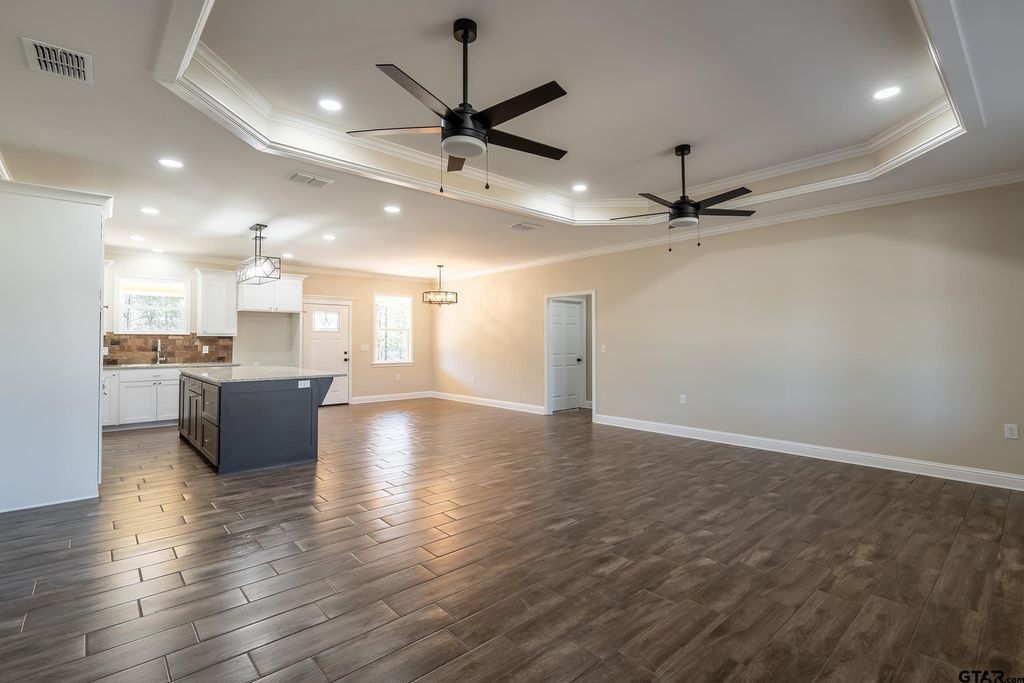 266 PR 6305, Mineola, TX 75773