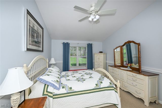 923 Elizabeth Court, Cuyahoga Falls, OH 44221