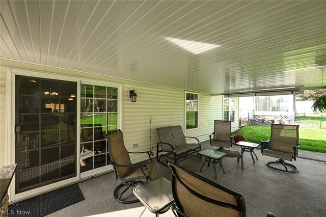 923 Elizabeth Court, Cuyahoga Falls, OH 44221