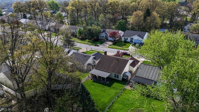 923 Elizabeth Court, Cuyahoga Falls, OH 44221