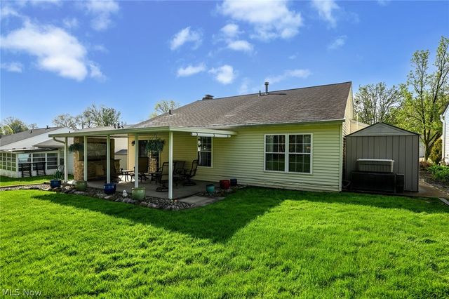 923 Elizabeth Court, Cuyahoga Falls, OH 44221