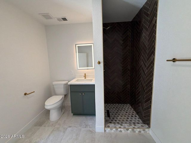717 W CACTUS WREN Drive, Phoenix, AZ 85021