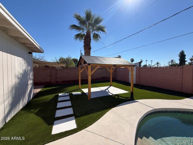 717 W CACTUS WREN Drive, Phoenix, AZ 85021