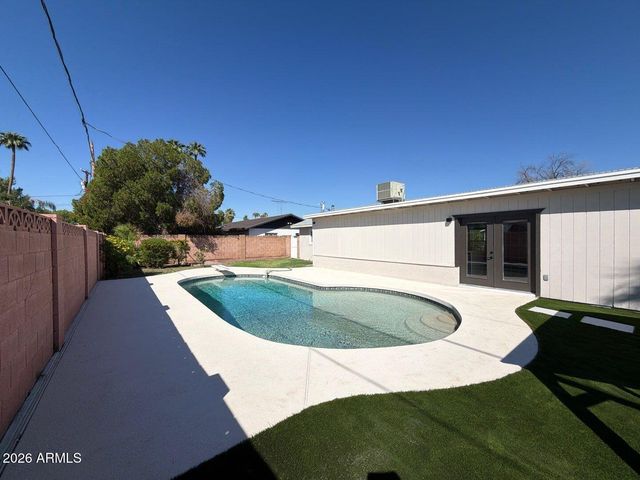 717 W CACTUS WREN Drive, Phoenix, AZ 85021