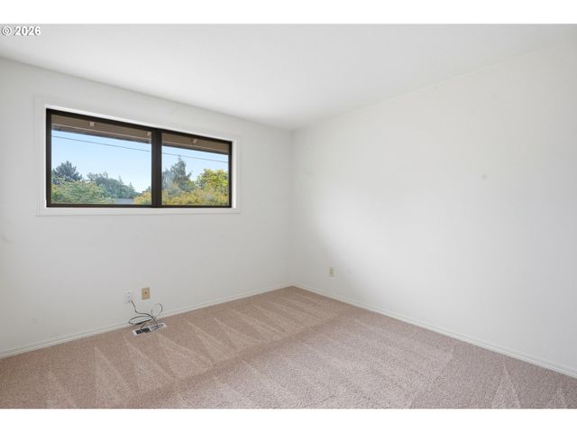 12845 Se WHERE ELSE Ln, Milwaukie, OR 97222