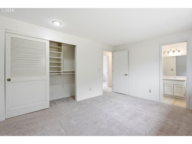 12845 Se WHERE ELSE Ln, Milwaukie, OR 97222