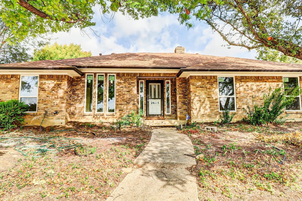 2615 Dove Creek Lane, Carrollton, TX 75006 — photo 2