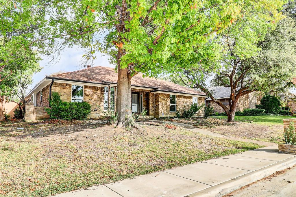 2615 Dove Creek Lane, Carrollton, TX 75006 — photo 3