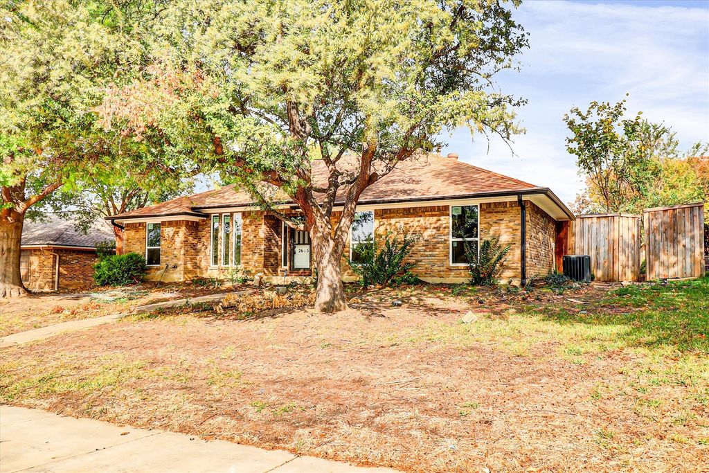 2615 Dove Creek Lane, Carrollton, TX 75006 — photo 4