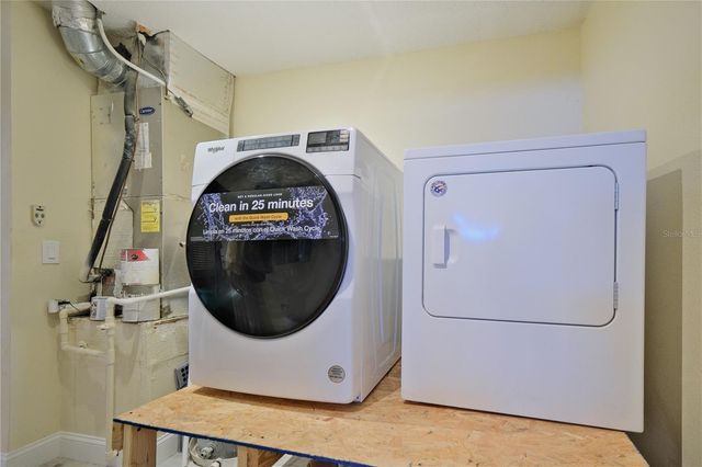 3549 65TH AVENUE CIRCLE E, Sarasota, FL 34243