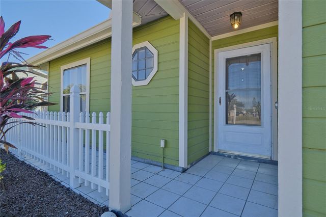 3549 65TH AVENUE CIRCLE E, Sarasota, FL 34243