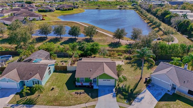 3549 65TH AVENUE CIRCLE E, Sarasota, FL 34243