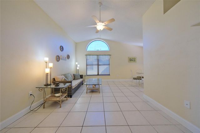 3549 65TH AVENUE CIRCLE E, Sarasota, FL 34243